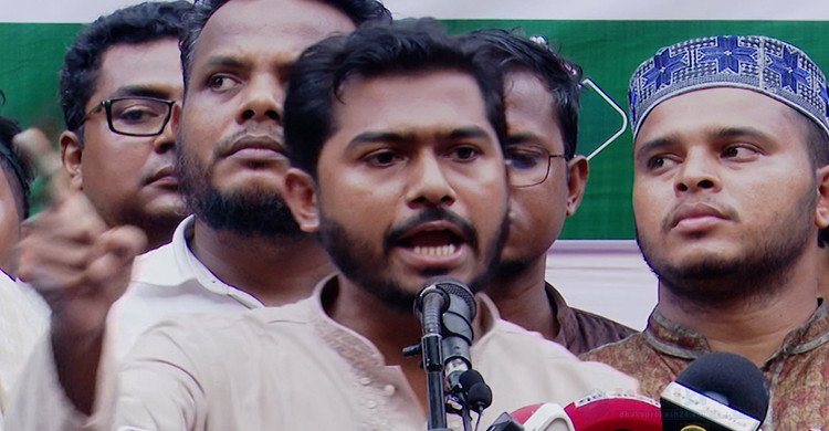 জিএম কাদেরকে গ্রেপ্তার না করলে সচিবালয় ঘেরাওয়ের হুঁশিয়ারি নুরের